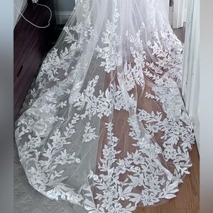 White wedding gown - lace & sweet